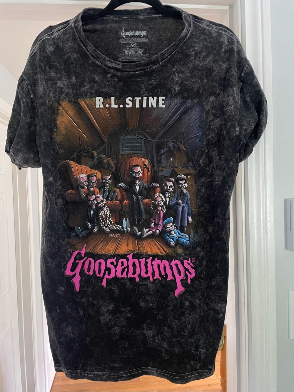 Men’s large goosebumps tee